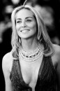 Sharon Stone: la più affascinate delle dive da red carpet